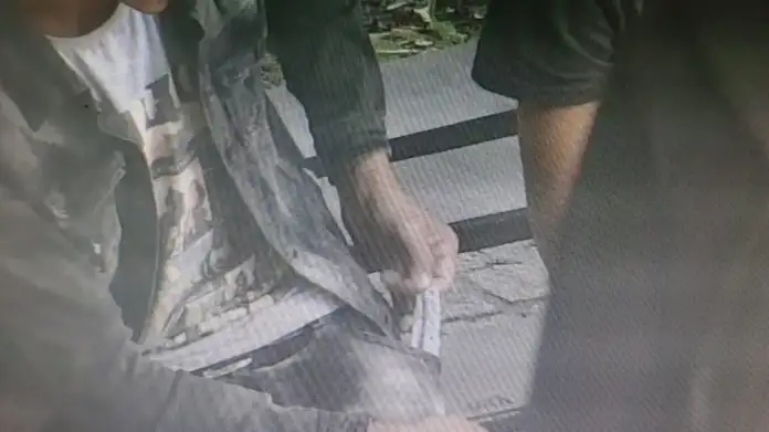 Elev prins cu un cuţit în Parcul Romanescu